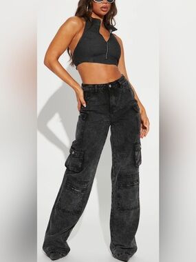 Fashion Nova Washed Black Wide-Leg Cargo Jeans